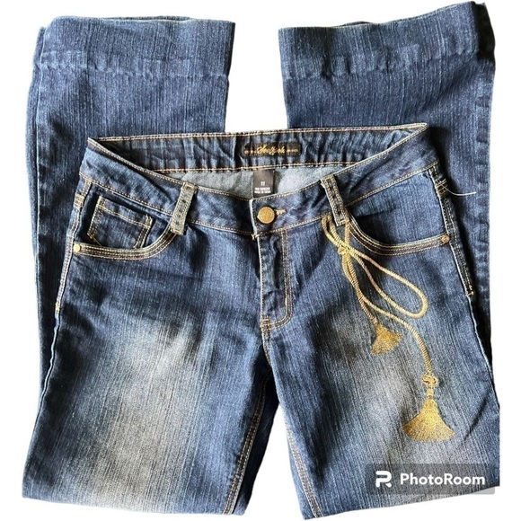 South Pole Women Blue Jeans Flared Bootcut Mid Rise Gold Embroidery Size 11 - Picture 6 of 10